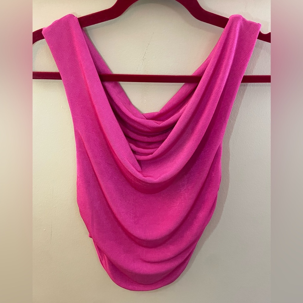 Elegant Pink dip crop top shirt NEW